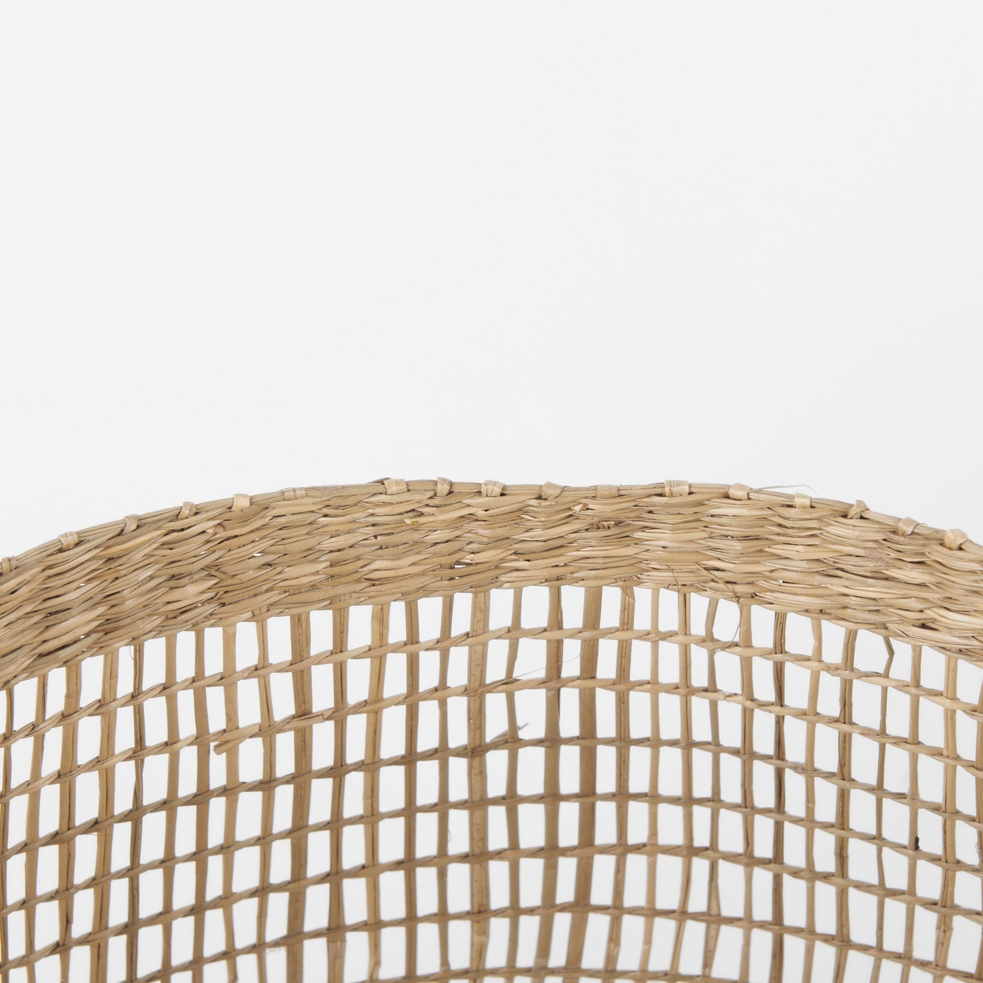 Nova 15.0L x 15.0W x 9.4H (Set of 2) Light Brown Seagrass Woven Round Basket W/ Long Handle