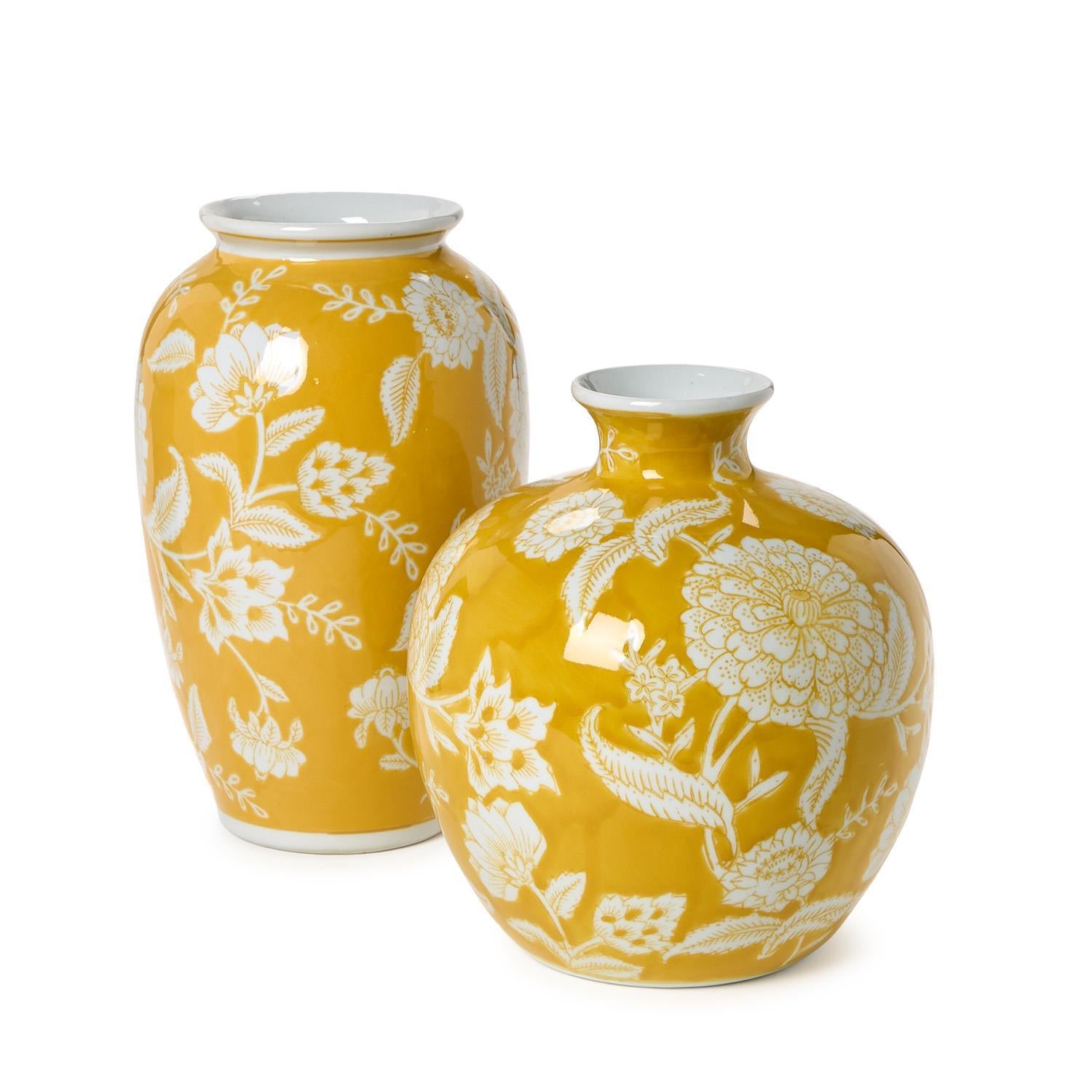 Flora and Fauna Set of 2 Yellow Floral Vases Includes 2 Styles