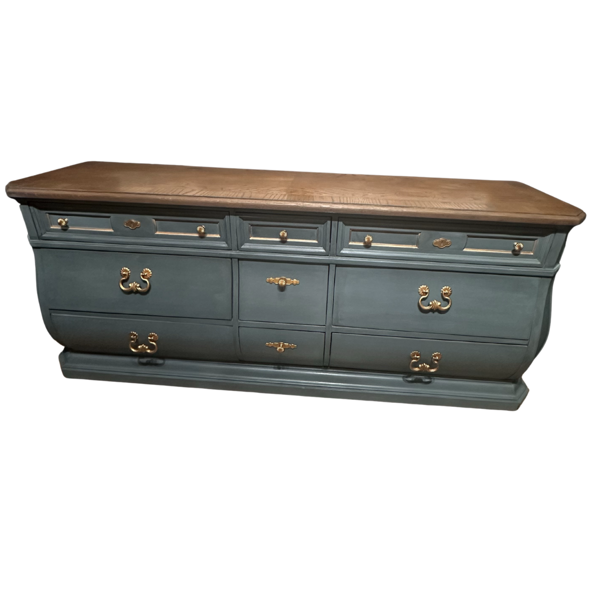 Vintage American of Martinsville Dresser
