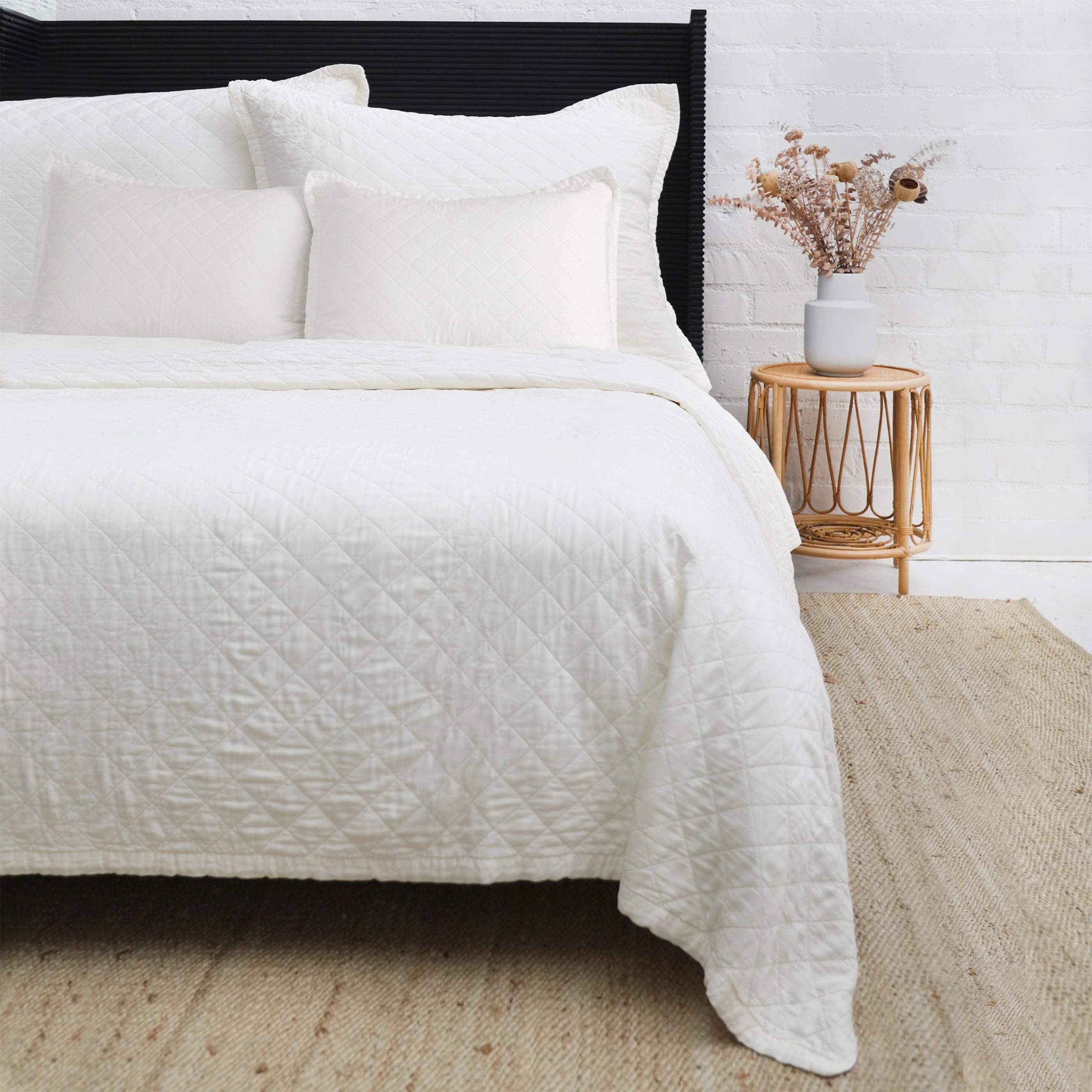 Monaco Coverlet - Ivory